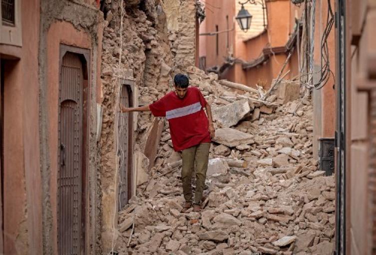 Fuerte terremoto en la ciudad de Marruecos, ha dejado hasta el momento una cifra de 800 personas muertas