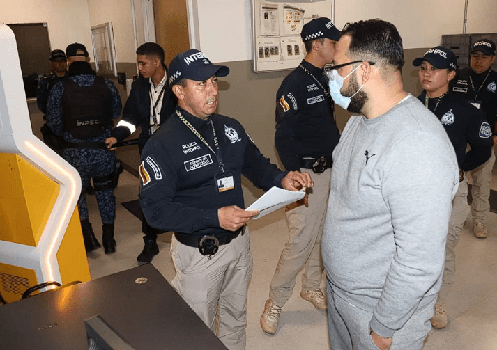 Dabbinson Niño, primer colombiano extraditado a Estados Unidos, por vender fentanilo