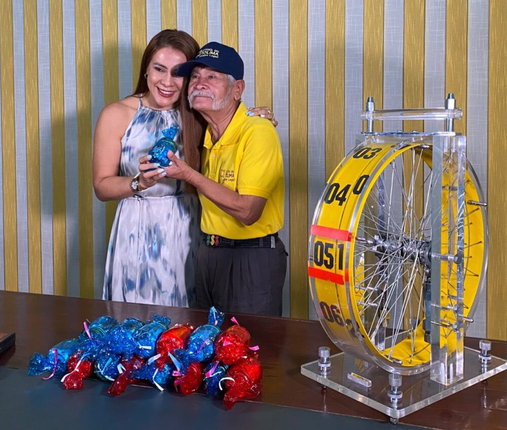 Lotería del Tolima celebró a los vendedores el mes de «amor y amistad»
