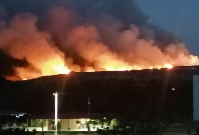 Grave incendio se presentó en el relleno Hacienda la Miel en Ibagué