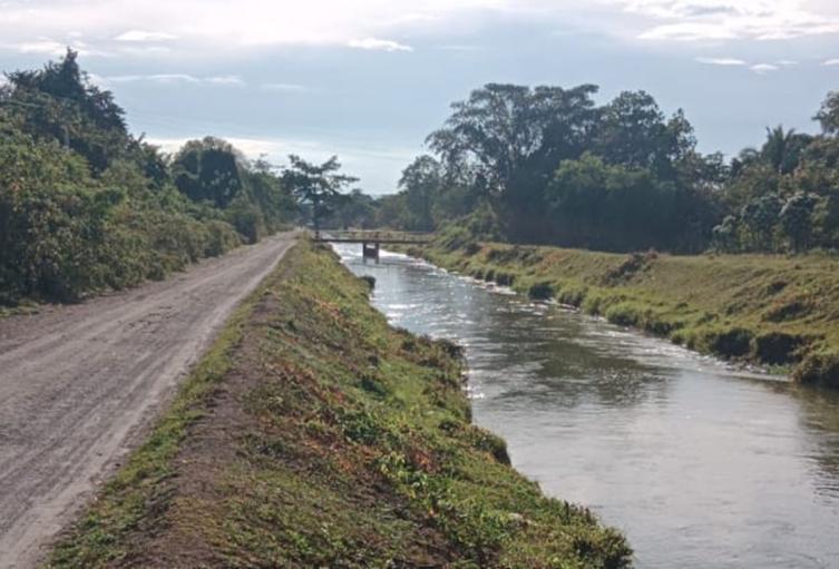 En el canal de Usocoello, fue hallado un cuerpo flotando sin vida