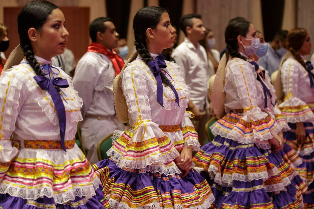 Gobernación del Tolima entregará más de 100 trajes típicos para fortalecer el folclor