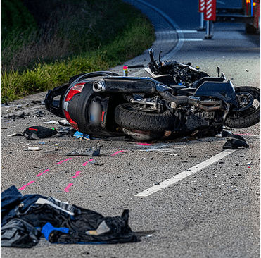 Grave accidente en la carrera 68, en Bogotá, dejó a un motociclista sin vida, luego de colisionar contra un puente