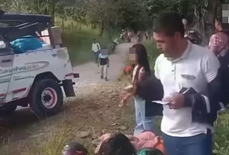 Hombres amados robaron a varias personas que se movilizaban por la vía Chaparral, vereda El Bosque