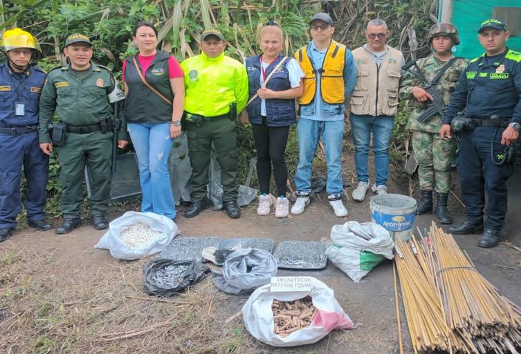 En el Líbano Tolima, fue desmantelada una polvoreria clandestina