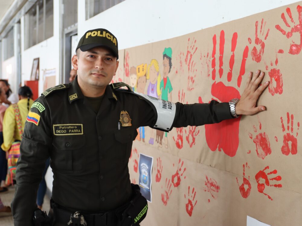 Policía adelanta campañas contra el reclutamiento infantil en el Tolima