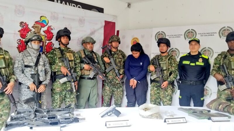 Ejército Nacional captura a dos integrantes de la Comisión Ismael Ruiz Farc-EP y recupera a un menor