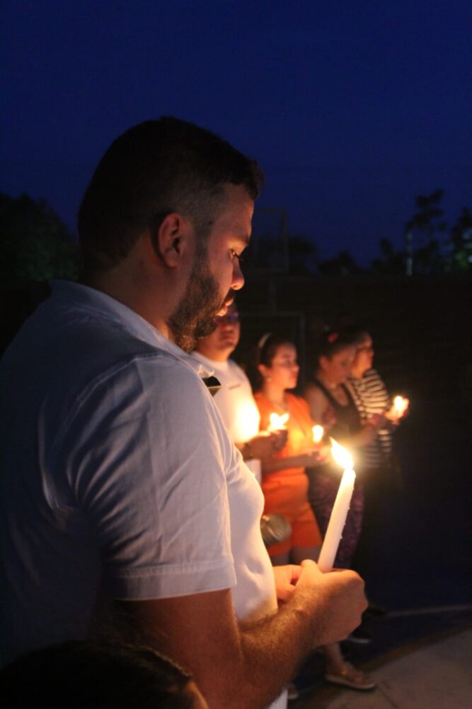 Luis Carlos Amézquita encabeza emotivo homenaje a víctimas del conflicto en Lérida
