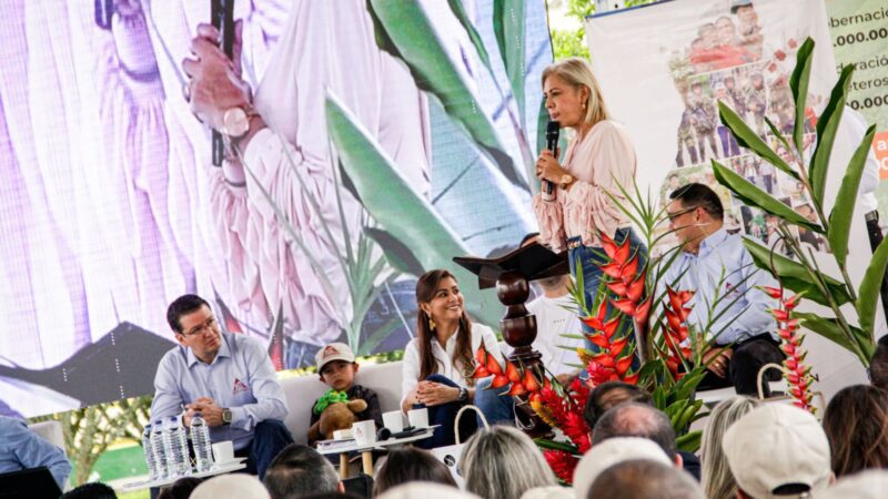 Cortolima propone apoyar formación en sostenibilidad en la primera Escuela Regional de Café