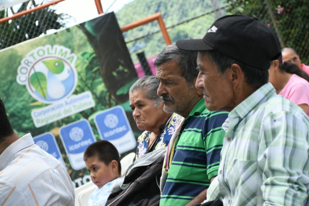 Cortolima formalizó entrega de Sistemas de Tratamiento de Aguas Residuales en San Bernardo