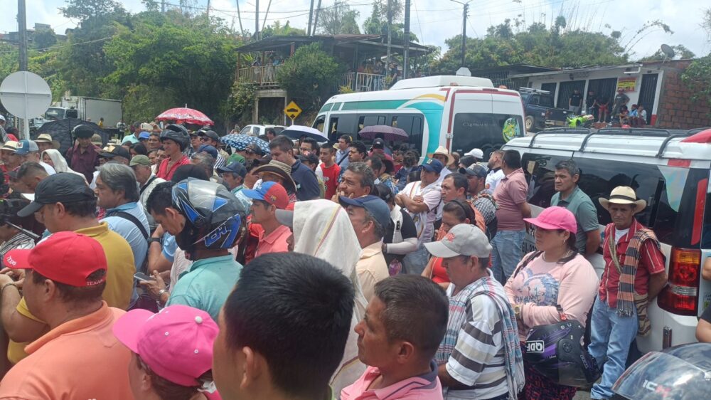 Sobre las 9 de la mañana estaba citada la alcaldesa del Libano en el corregimiento de Convenio, Tolima y no llegó