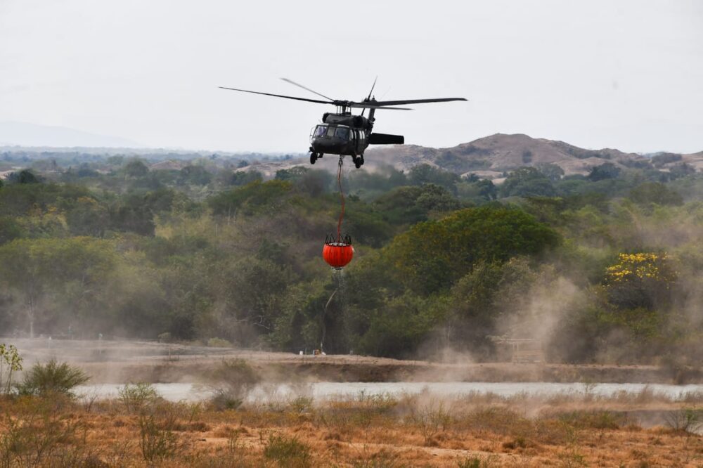 Natagaima recibe apoyo de Cortolima para enfrentar incendio forestal