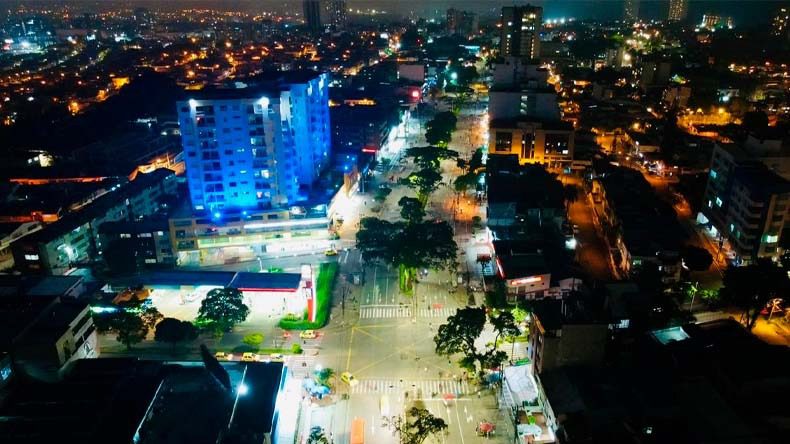 Comerciantes nocturnos en Ibagué enfrentan crisis y solicitan extensión de horarios