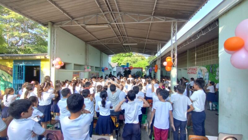 Más de 700 estudiantes participan en la campaña de prevención de drogas en San Luis con la campaña FIVE