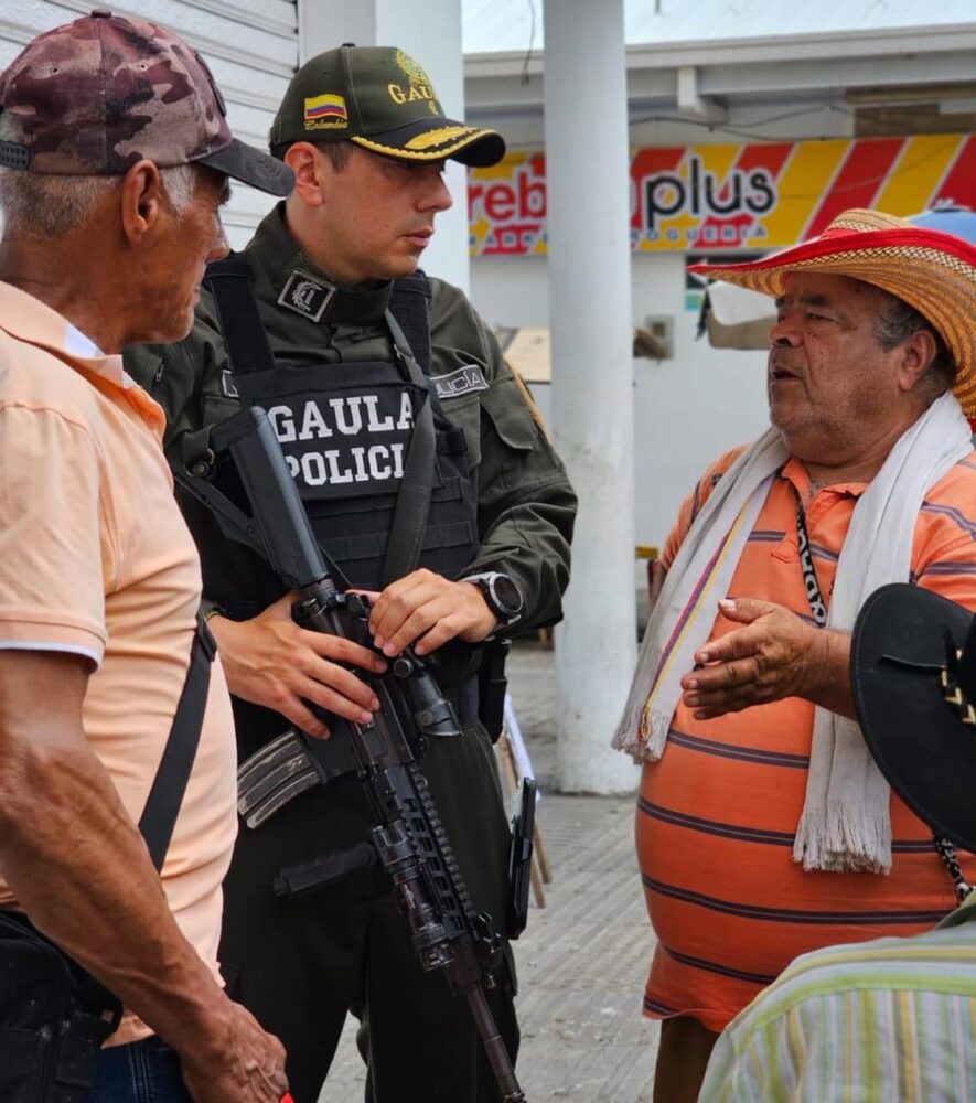 En Espinal, Mariquita, Anzoátegui y Melgar, Grupo Ceaex del Gaula de la Policía realizó jornada de prevención contra la extorsión bajo la campaña ‘Yo No Pago, Yo Denuncio’