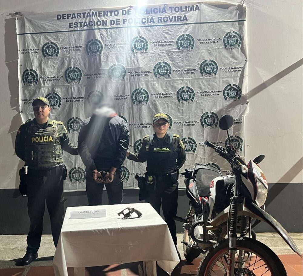 En Rovira, Policía Tolima logró la captura de un sujeto y la incautación de moto y un arma de fuego sin permiso para porte o tenencia