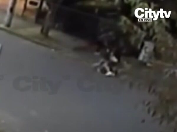 A plena luz del día: brutal atraco en el norte de Bogotá deja a joven herido de gravedad
