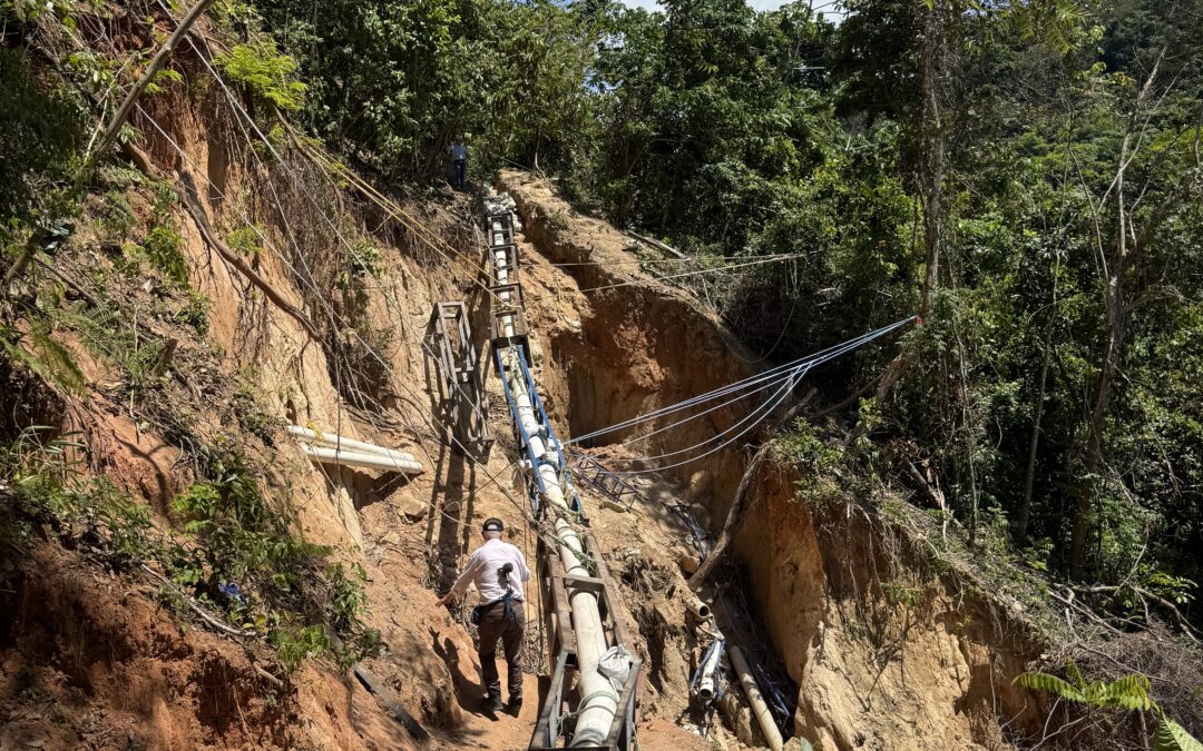 EDAT acompaña atención de emergencia en Mariquita por daño en línea de conducción de agua