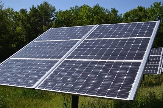 Piedras le apuesta a la energía solar para garantizar el suministro de agua potable