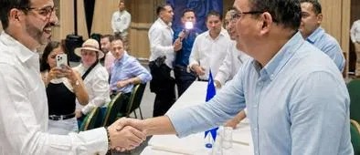 Alcaldes del norte del Tolima presentan proyectos estratégicos al presidente electo en Ibagué
